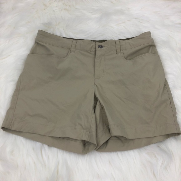 khaki hiking shorts